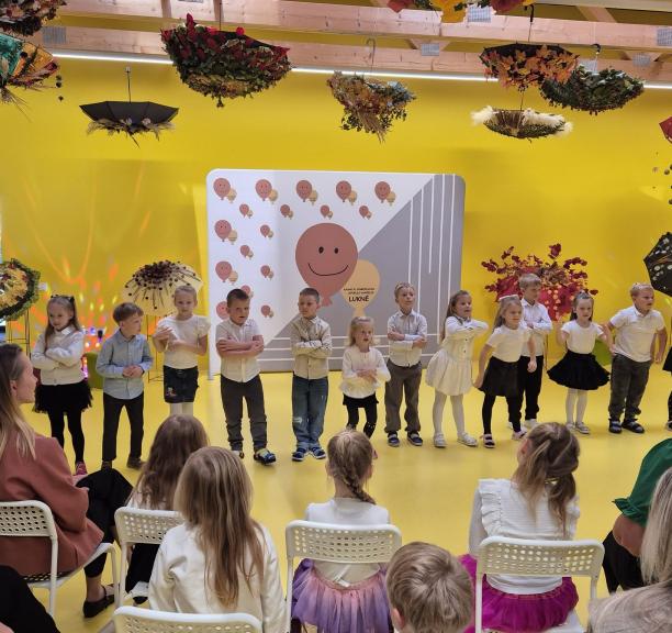Žinių ir draugystės akimirkos Domeikavos bibliotekoje