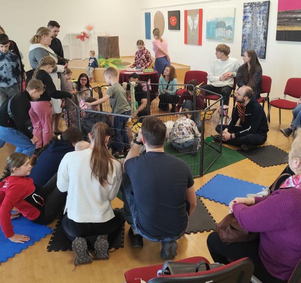 Linksmybės ir kūryba visai šeimai