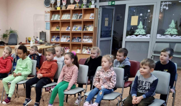 Mažieji batniaviečiai metus pradėjo nuo pažinties su biblioteka