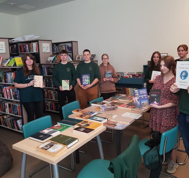 Balandžio mėnesio veiklos Čekiškės bibliotekoje