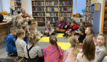 Knygos pristatymas Raudondvario bibliotekoje